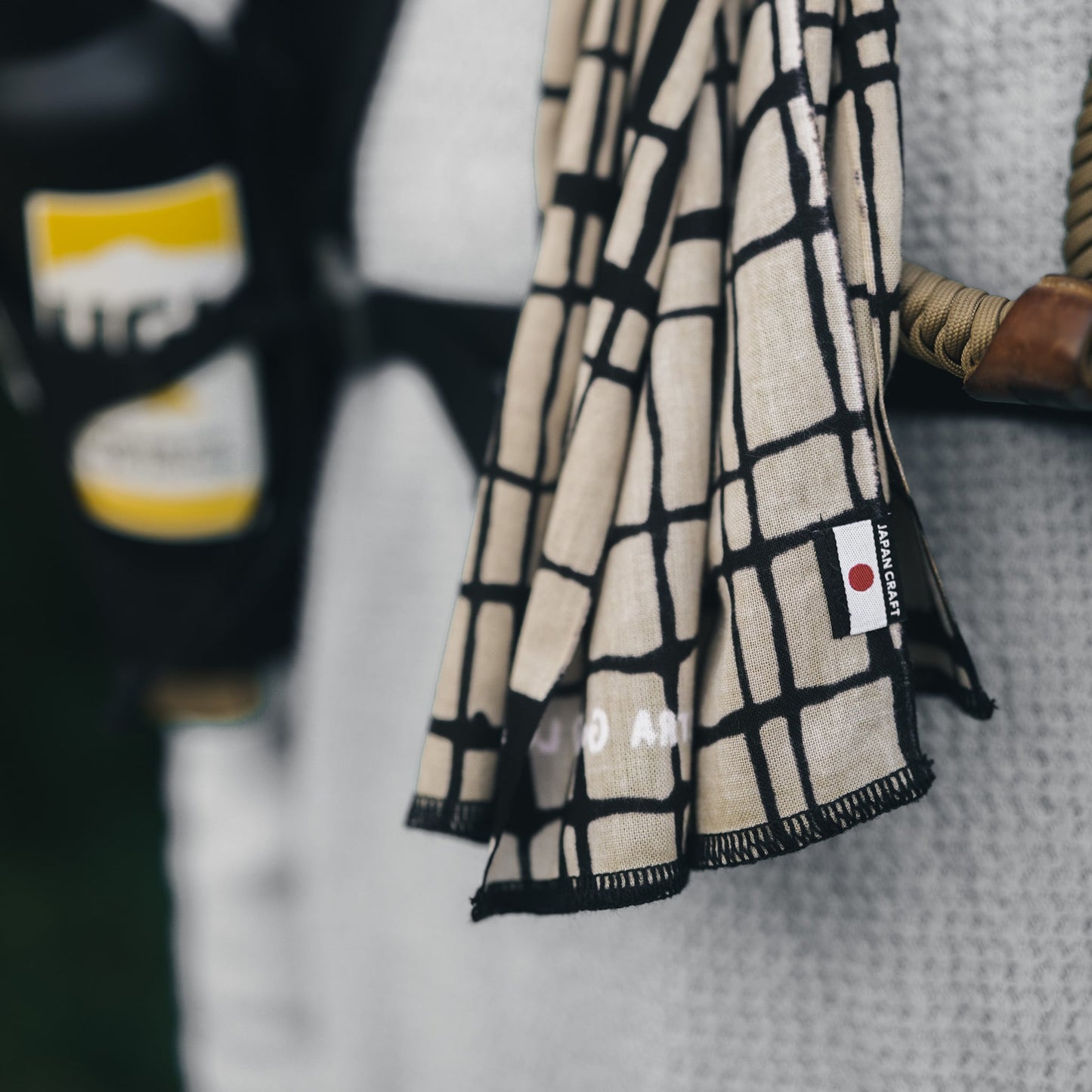 ULTRAGOODLUCK 旅手ぬぐい ”道”