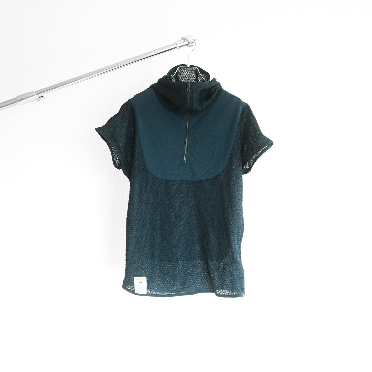 ULTRA GOOD LUCK ALPHA HOODIE 60 / SHORT SLEEVES