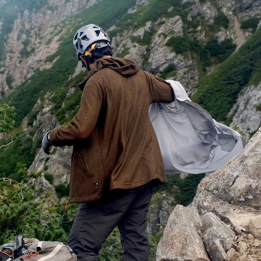 RIDGE MOUNTAIN GEAR  Alpha Full Zip Hoodie